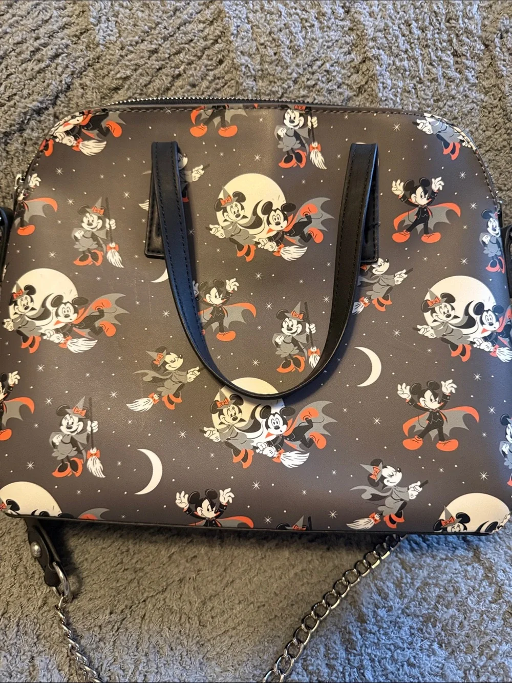 Disney x Loungefly Gray Mickey & Minnie Halloween Satchel - Picture 3 of 8